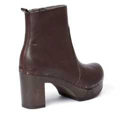 Loretta Washed Nappa Moro-SOFTCLOX Hot